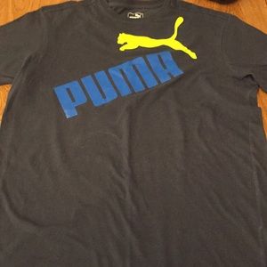 T shirt brand puma sz Medium